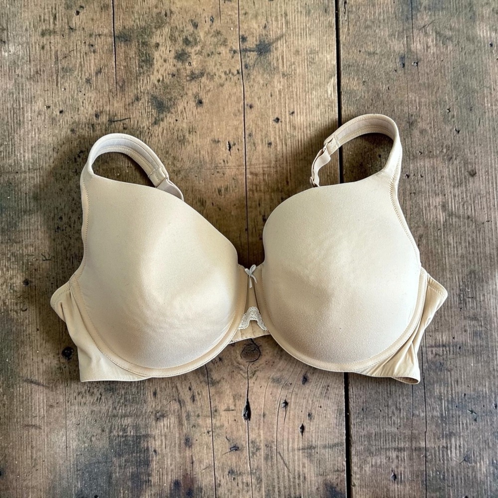 Cacique Lightly Lined Full Coverage Bra Beige Plus sz 44DD Underwire Lace‎ Trim